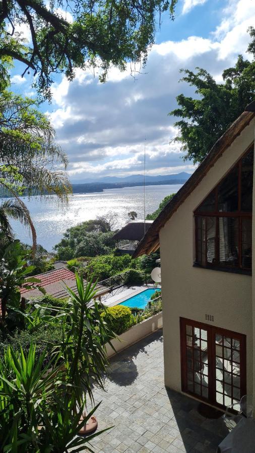 Cozy Kosmos Bed & Breakfast Hartbeespoort Luaran gambar