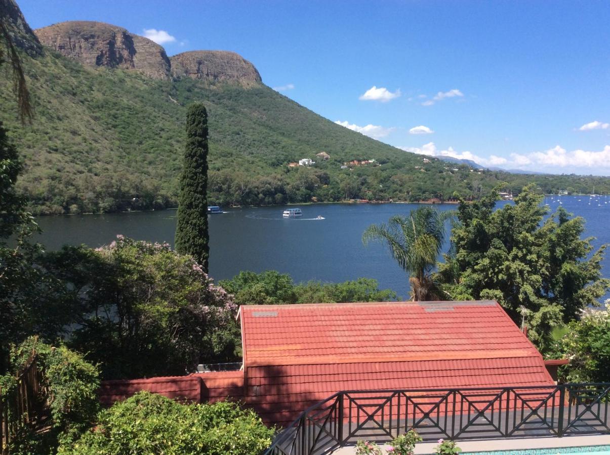 Cozy Kosmos Bed & Breakfast Hartbeespoort Luaran gambar