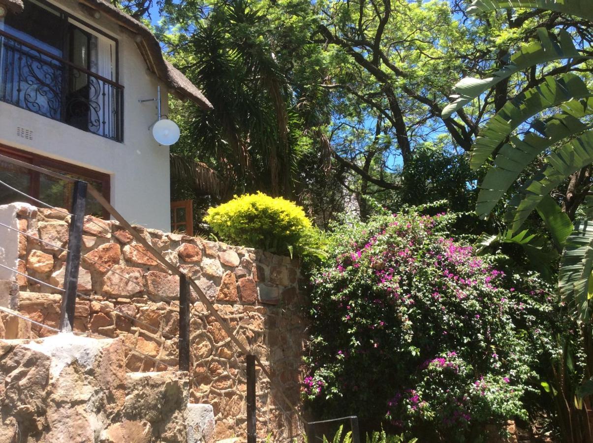 Cozy Kosmos Bed & Breakfast Hartbeespoort Luaran gambar
